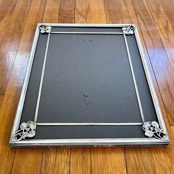 Vintage Silver Plated Repousse Picture Frame NO GLASS with Black & White Photo - Picture 2 of 14